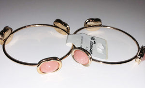 Light peach & gold bracelet (1 bracelet)